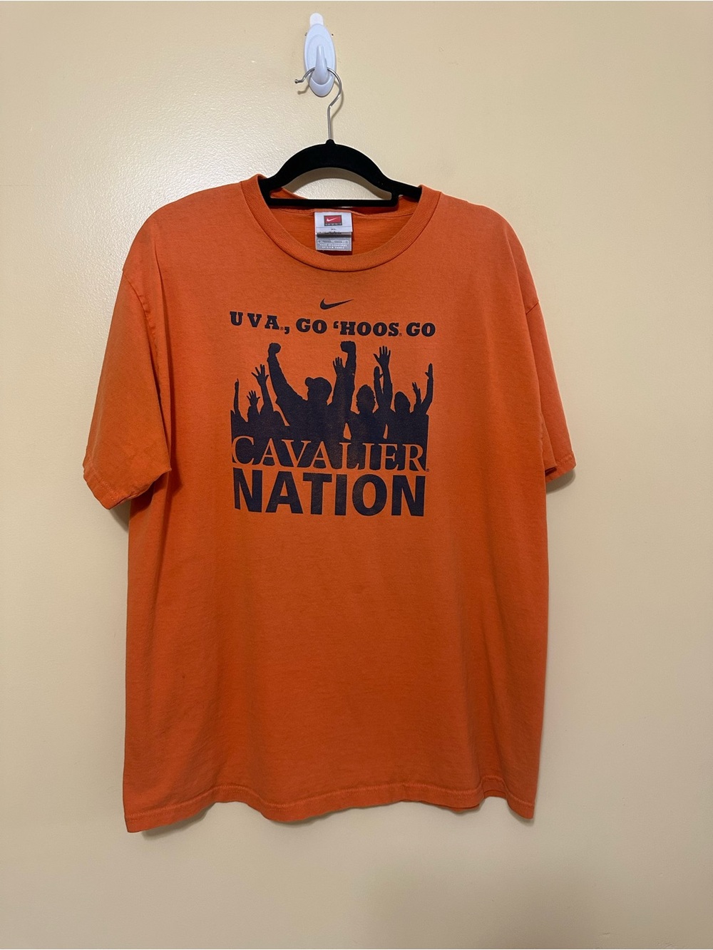 Vintage Nike Team Virginia Cavalier Nation Graphic Tee Mens XL Orange

Shirt is